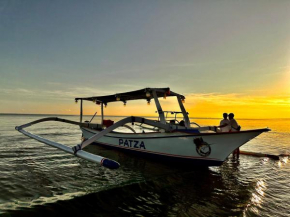 Dolphin Tour Private Villa Packet At Seririt
